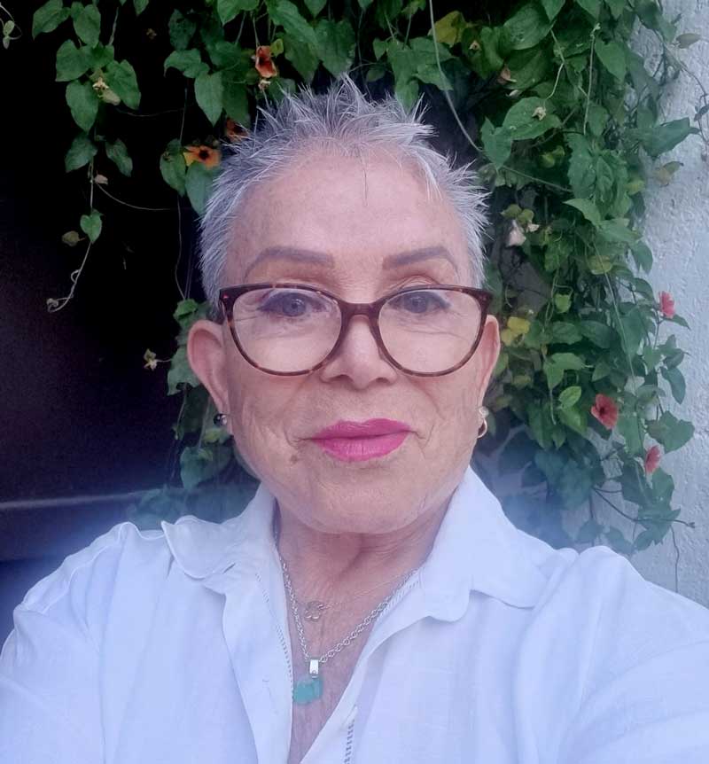 María Cruz Bautista González, Psicoterapeuta